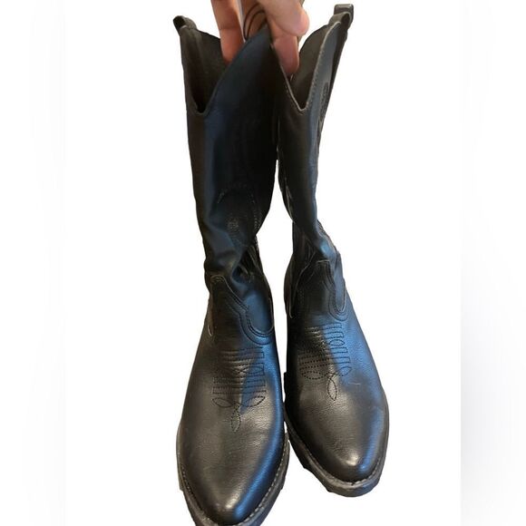 Black me too dancer boots size 6m nwt - Picture 1 of 4